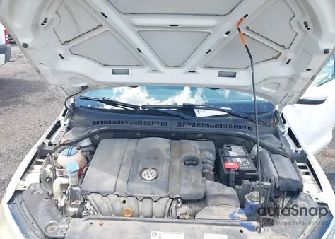 2013 Volkswagen Jetta 2.5L Se z USA, uszkodzony, nr VIN 3VWDP7AJ9DM402998